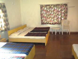 Shree Gurudev Deluxe Lodge, Gulbarga 2